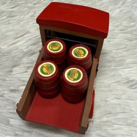 Vintage Coca-Cola Town Square Collection Pickup Truck w/Removable Barrels Figure - Picture 8 of 13